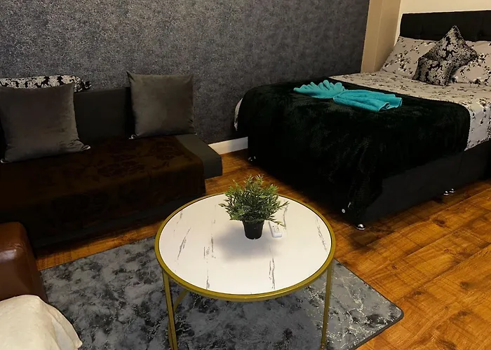 Luxury Studio Marble Arch Can Fit Up To 4 Guests